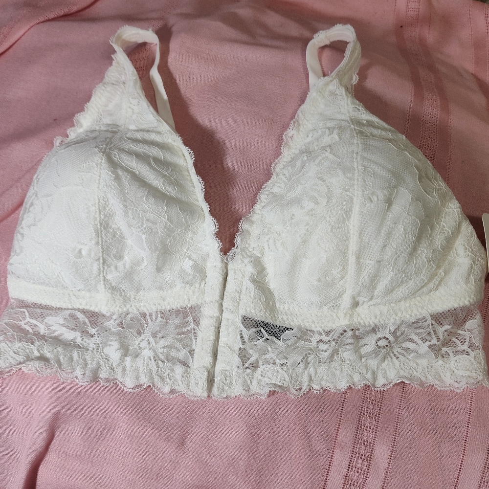FREE W/BUNDLE Rene Rofe Lace Bralette No Wires Natural Sz  XL  NWT One Per Order